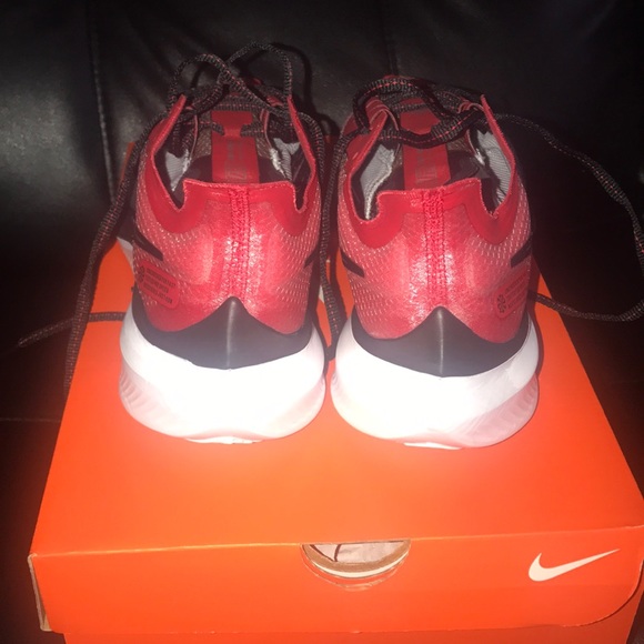 Nike Zoom Gravity Size 10.5 NWOT - Picture 4 of 6